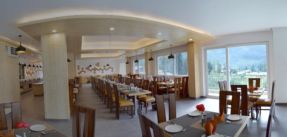 The Orchard Greens Manāli Extérieur photo