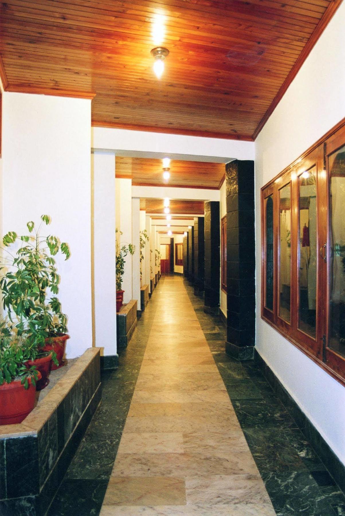 The Orchard Greens Manāli Extérieur photo